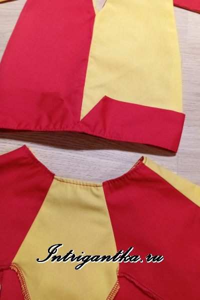 Карнавальный комплект детский Шапка + Жабо  Петрушка скоморох шут