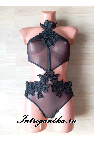 Прозрачное черное боди с узором