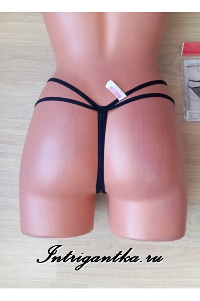 Черные трусики-стринги с кулоном