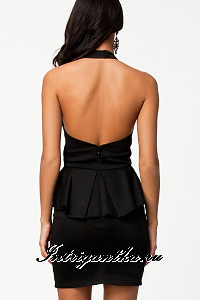 Черное платье  клубное с открытой спиной и аппликацией